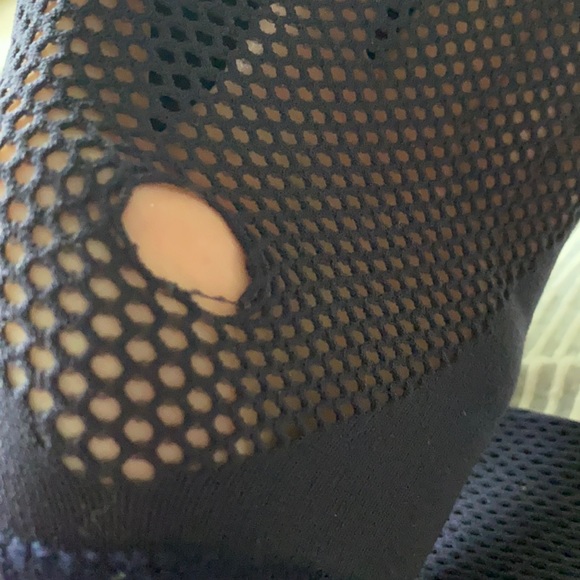 Lululemon navy blue leggings. Size 2 - Picture 3 of 3